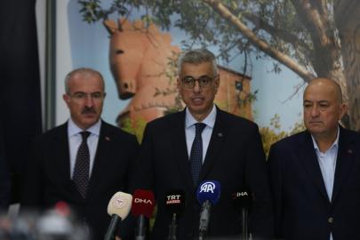 Kemal Memişoğlu'ndan önemli değerlendirmeler: Kendi ilacını üretebilen bir ülke haline geleceğiz