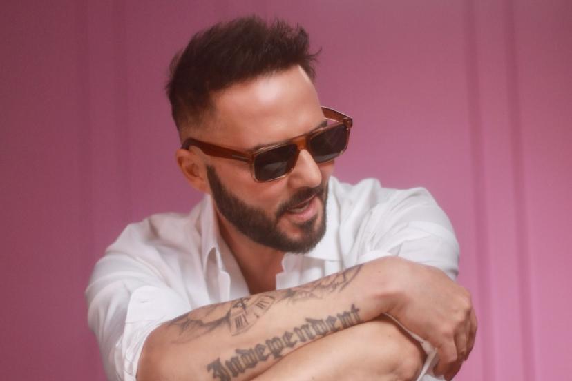 Şarkıcı Gökhan Özen, aşkını ilan etti! İşte yeni sevgilisi