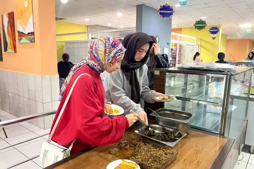 Düzce&apos;de Uluslararası Karadeniz Günü Etkinliği Düzenlendi