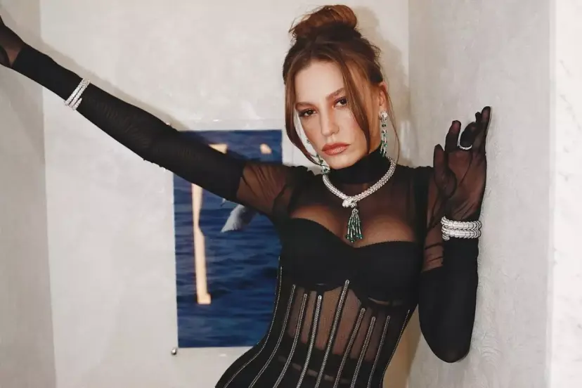 Serenay Sarıkaya&apos;nın yeni reklam anlaşması servet değerinde