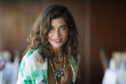 Uyuşturucu operasyonunda ifade vermişti! Oyuncu Berrak Tüzünataç açıklama yaptı