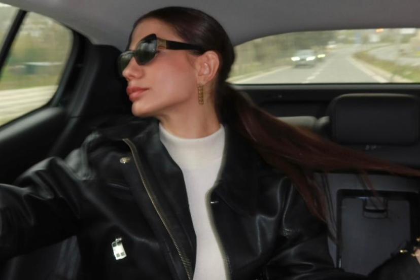 Demet Özdemir'in sokak modası! Takipçileri beğendi