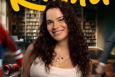 Aslı Bekiroğlu elbisesini eleştirenlere cevap verdi: Kolostomi torbasıyla ne giyeyim