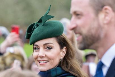 Prens William ve Prenses Kate Middleton'dan yeni yıl karesi