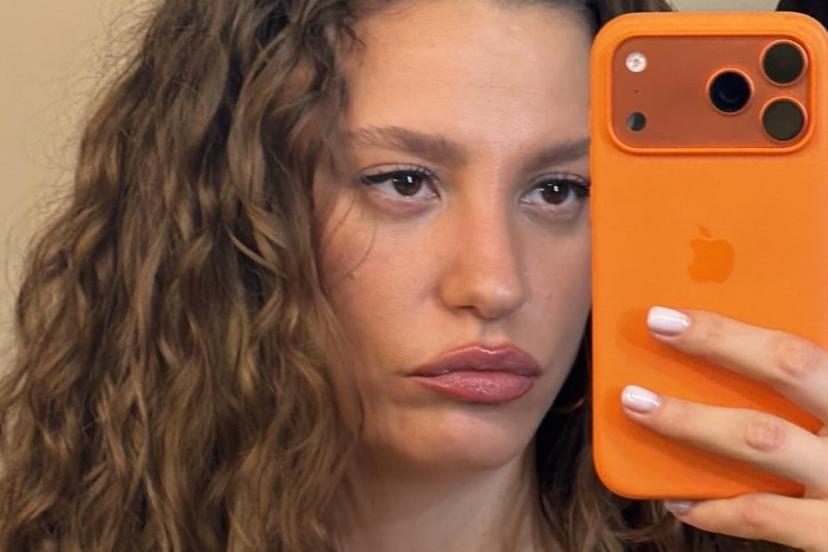 Serenay Sarıkaya babasını paylaştı