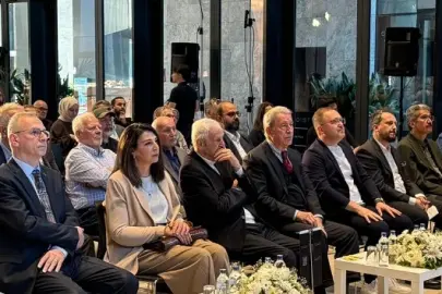 Necip Fazıl külliyatı Ketebe Yayınları çatısı altında okurla buluşuyor