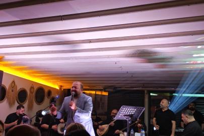 Oğuzhan Taşçı Sahneye Damga Vurdu: Beşiktaş’ta Muhteşem Gece