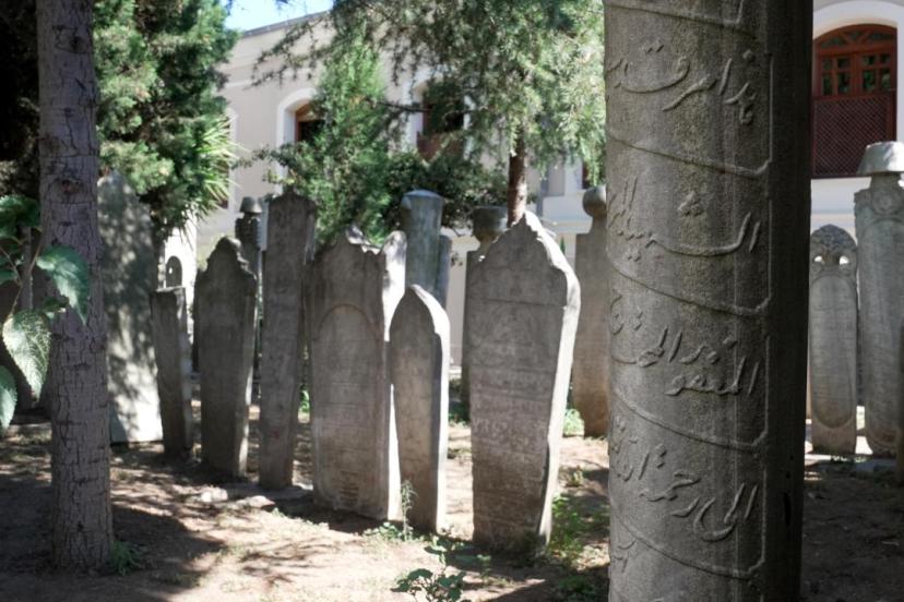 Mezar taşları kayıt altına alınıyor